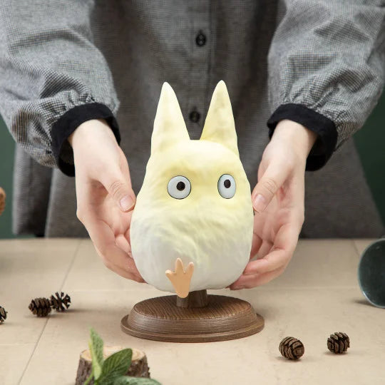 Statue Trouver le Petit Totoro Blanc - Mon Voisin Totoro